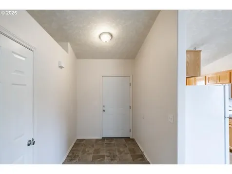 1525 Park Avenue NE Salem OR 97301