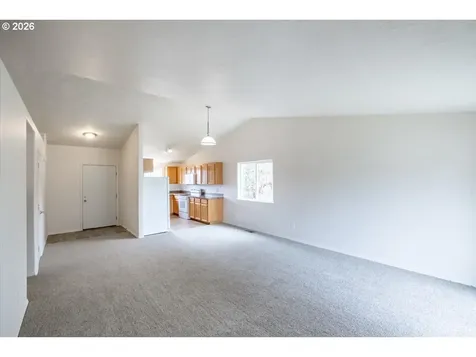 1525 Park Avenue NE Salem OR 97301