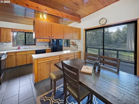115 1st Avenue Randle WA 98377
