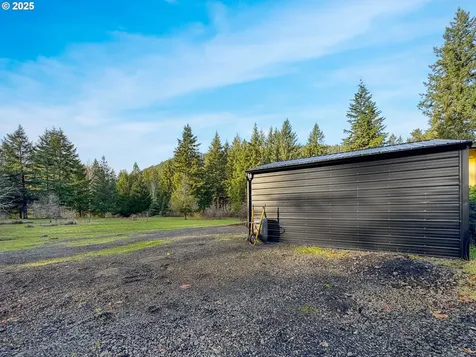 115 1st Avenue Randle WA 98377
