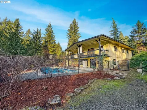 115 1st Avenue Randle WA 98377
