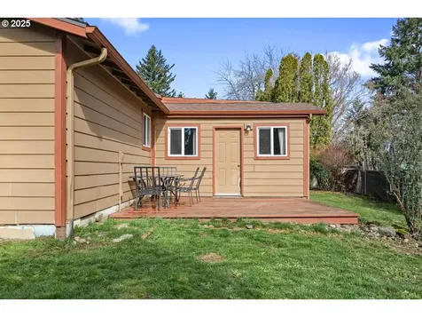 18530 SE Mill Street Portland OR 97233