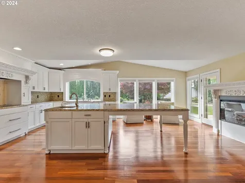 13103 NW 35th Court Vancouver WA 98685