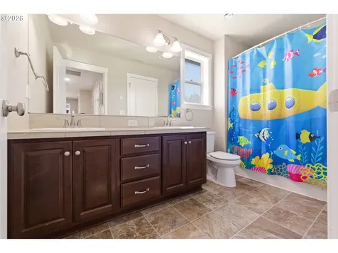9600 NE 163rd Court Vancouver WA 98682