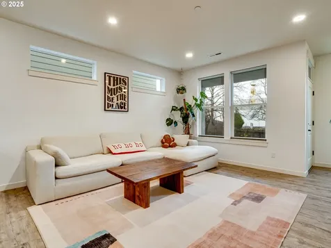 7016 S 11th Street Ridgefield WA 98642
