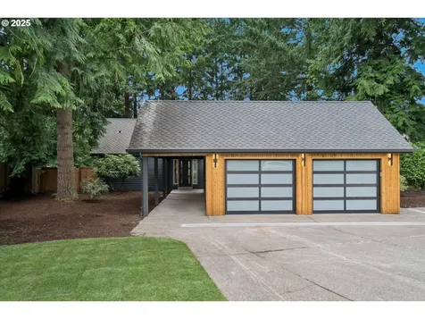17253 SW Rivendell Drive Portland OR 97224