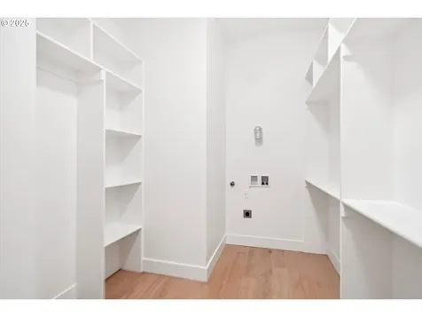 17253 SW Rivendell Drive Portland OR 97224