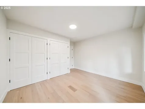17253 SW Rivendell Drive Portland OR 97224