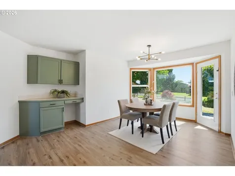 1114 Neal Road White Salmon WA 98672