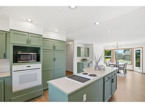 1114 Neal Road White Salmon WA 98672