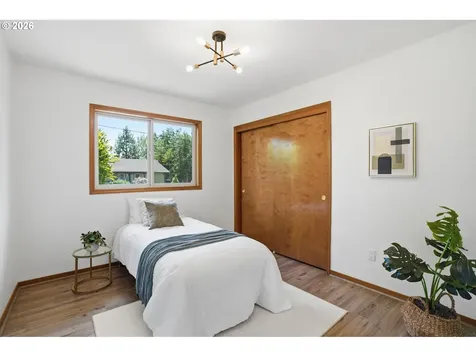 1114 Neal Road White Salmon WA 98672