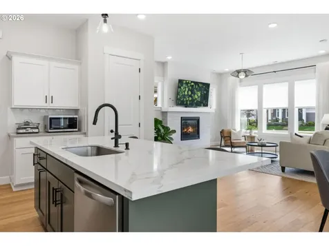 6837 SE Provence Street Hillsboro OR 97123
