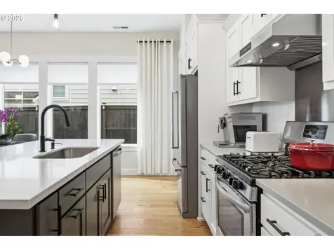 6837 SE Provence Street Hillsboro OR 97123