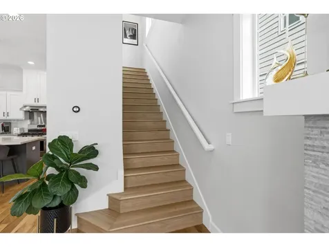 6837 SE Provence Street Hillsboro OR 97123