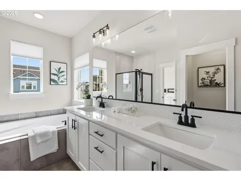 6837 SE Provence Street Hillsboro OR 97123