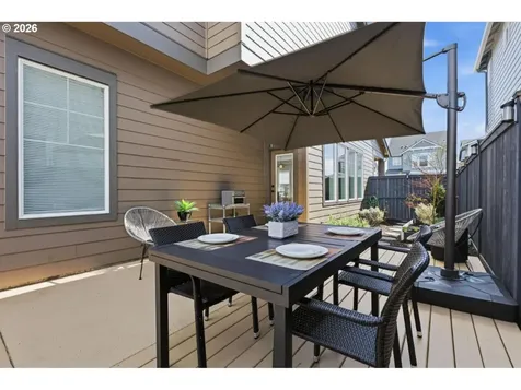 6837 SE Provence Street Hillsboro OR 97123