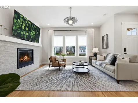 6837 SE Provence Street Hillsboro OR 97123