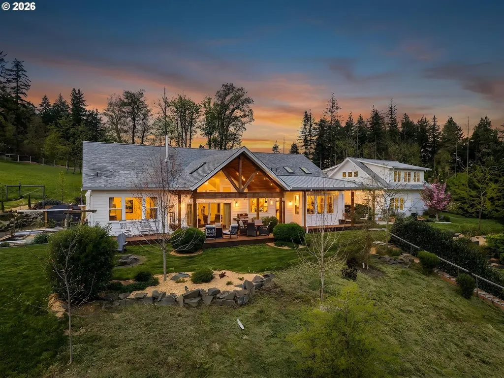 2764 E 40th Avenue Eugene OR 97405