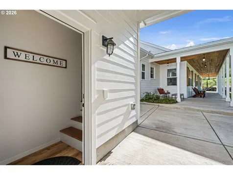 2764 E 40th Avenue Eugene OR 97405