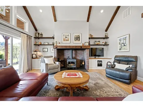 2764 E 40th Avenue Eugene OR 97405