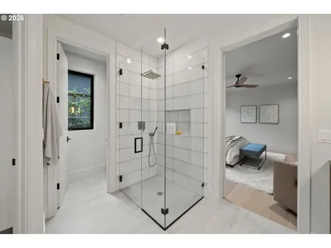 530 8th Street Lake Oswego OR 97034
