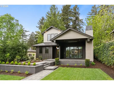 530 8th Street Lake Oswego OR 97034