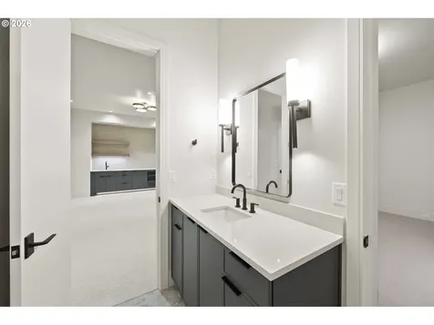 530 8th Street Lake Oswego OR 97034