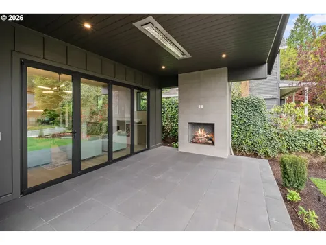 530 8th Street Lake Oswego OR 97034