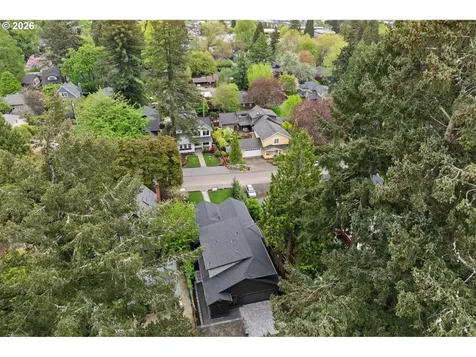 530 8th Street Lake Oswego OR 97034
