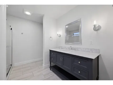 50 S 17th Street Cottage Grove OR 97424