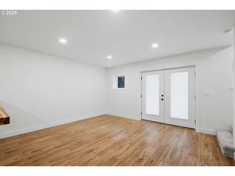 50 S 17th Street Cottage Grove OR 97424
