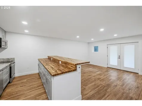50 S 17th Street Cottage Grove OR 97424