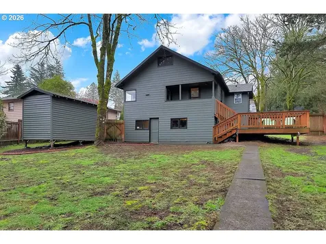 5537 SW Florida Street Portland OR 97219