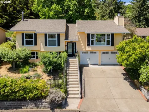 1116 Woodwillow Drive Roseburg OR 97471