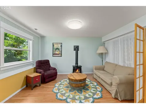 1116 Woodwillow Drive Roseburg OR 97471