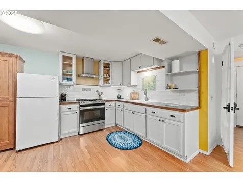 1116 Woodwillow Drive Roseburg OR 97471