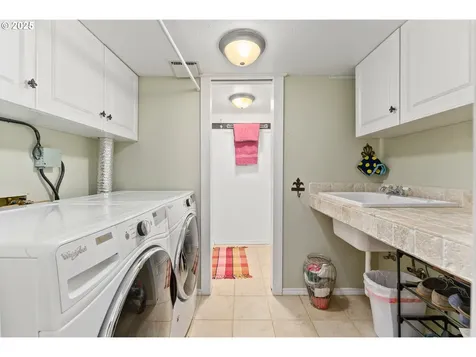 1116 Woodwillow Drive Roseburg OR 97471