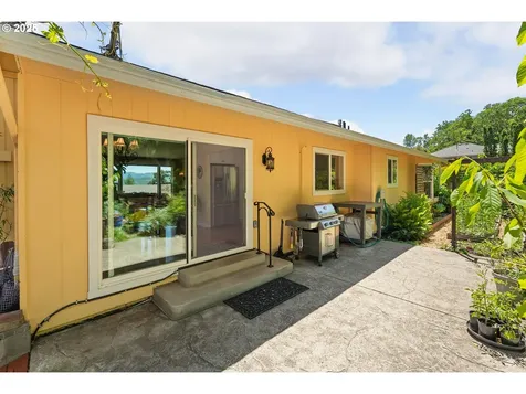 1116 Woodwillow Drive Roseburg OR 97471