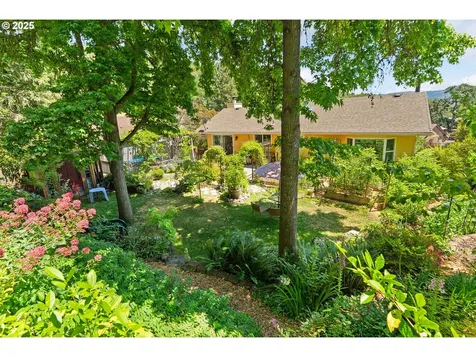 1116 Woodwillow Drive Roseburg OR 97471