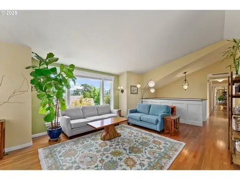 1116 Woodwillow Drive Roseburg OR 97471
