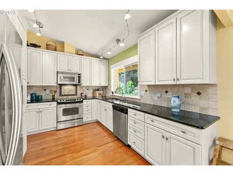 1116 Woodwillow Drive Roseburg OR 97471