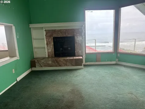 2545 SW Anchor Avenue Lincoln City OR 97367