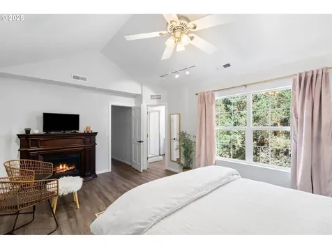 11519 NE Mead Road Vancouver WA 98682
