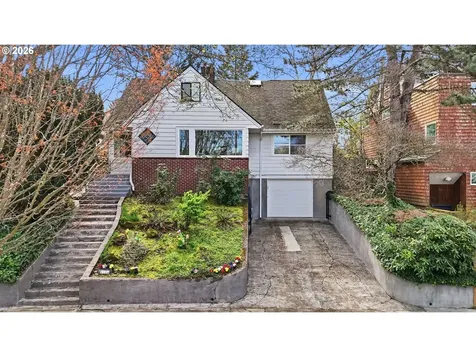 4124 SE Ash Street Portland OR 97214
