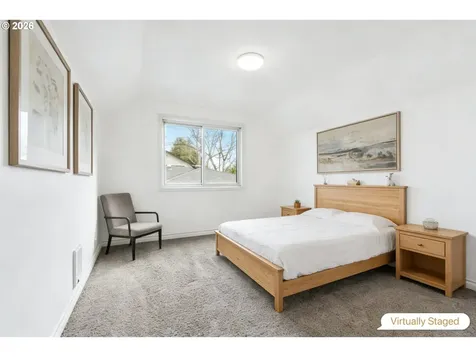 4124 SE Ash Street Portland OR 97214