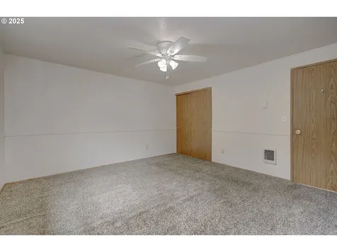 7009 NE 143rd Court Vancouver WA 98682
