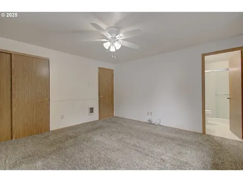 7009 NE 143rd Court Vancouver WA 98682