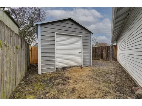 7009 NE 143rd Court Vancouver WA 98682