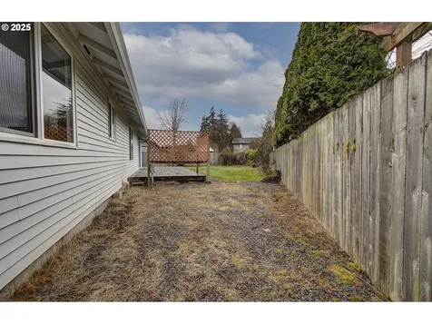 7009 NE 143rd Court Vancouver WA 98682