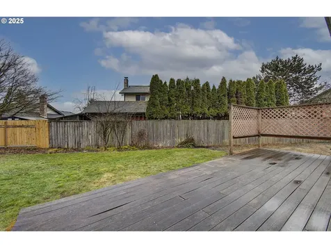 7009 NE 143rd Court Vancouver WA 98682